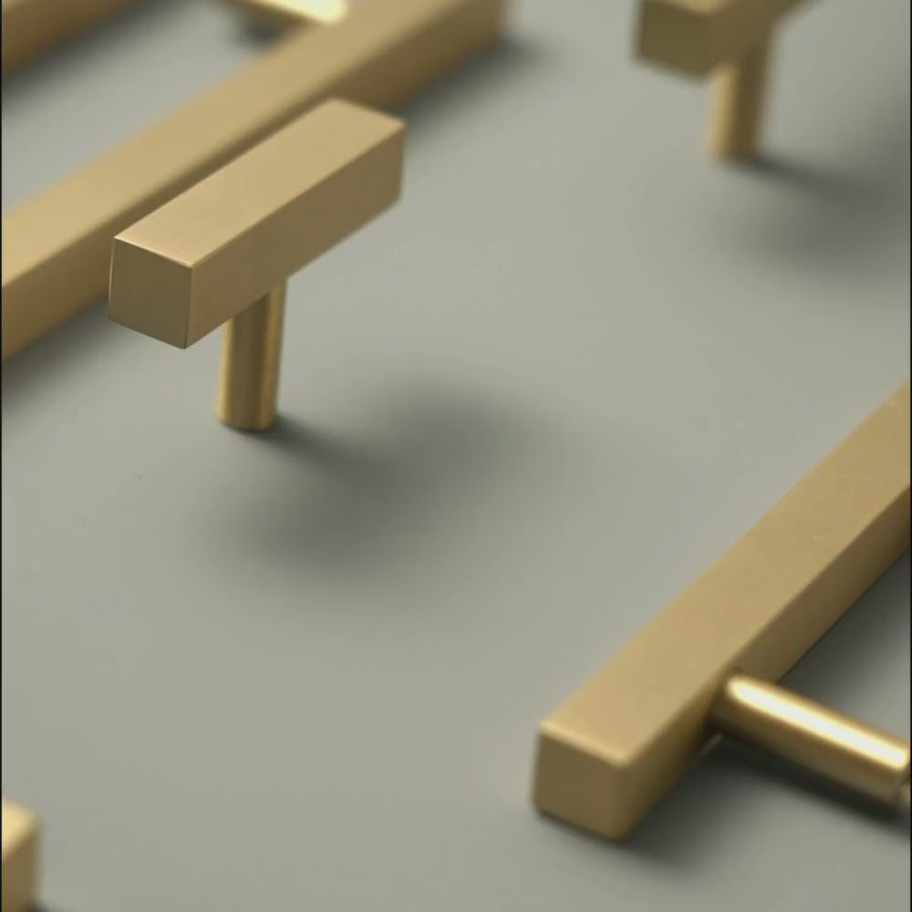 Griff CH012 | Quadrat | Messing